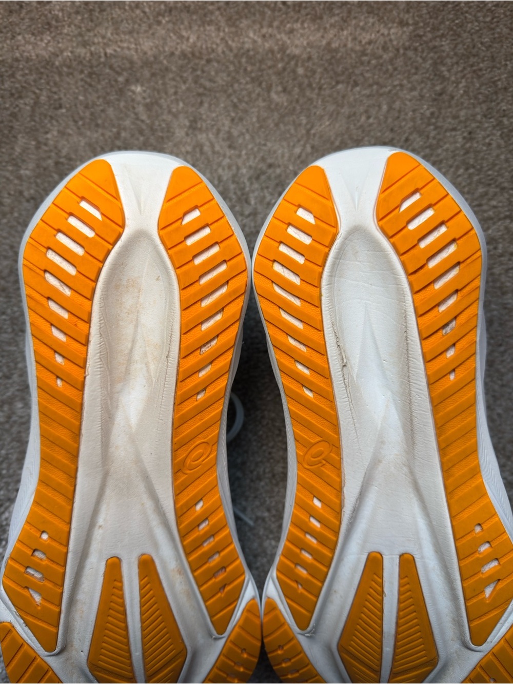 ASICS Men’s Novablast 5 - Picture 9 of 13